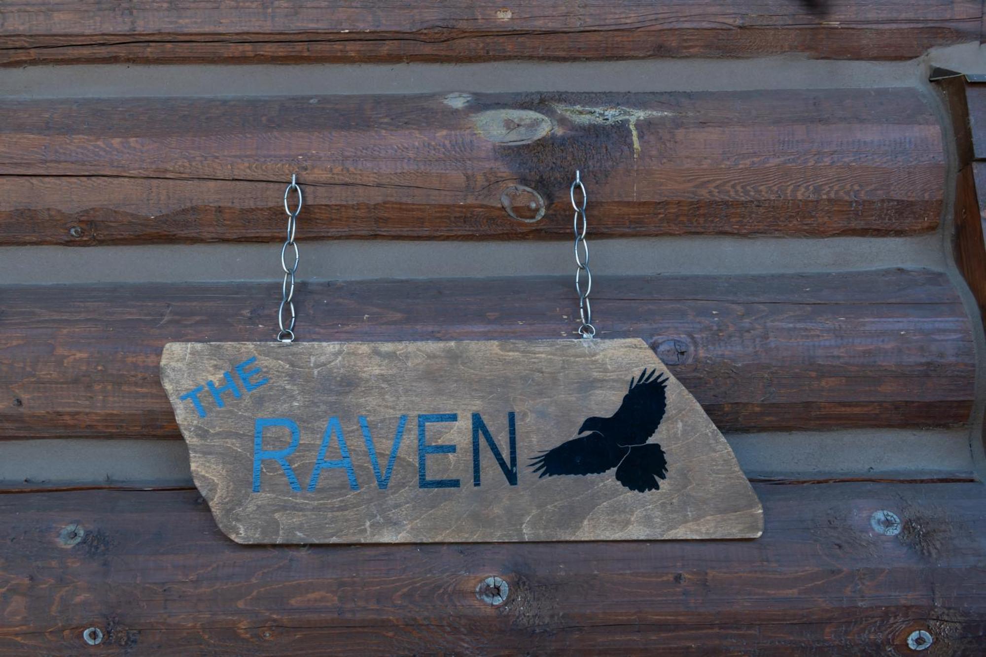 Raven Villa Valemount Exterior photo